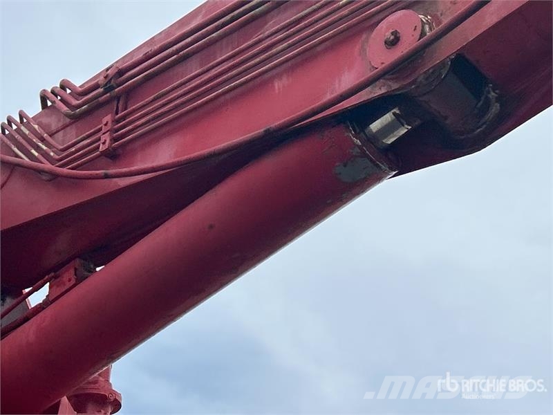 Mack 16000 5825 lb Knuckle Boom on Mack RB600 6x4 Boom Kraanaga veokid