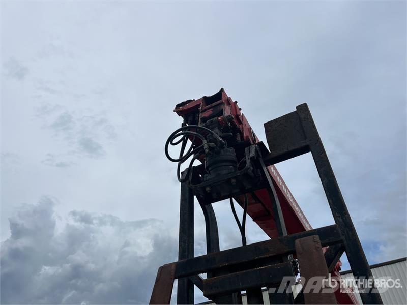 Mack 16000 5825 lb Knuckle Boom on Mack RB600 6x4 Boom Kraanaga veokid