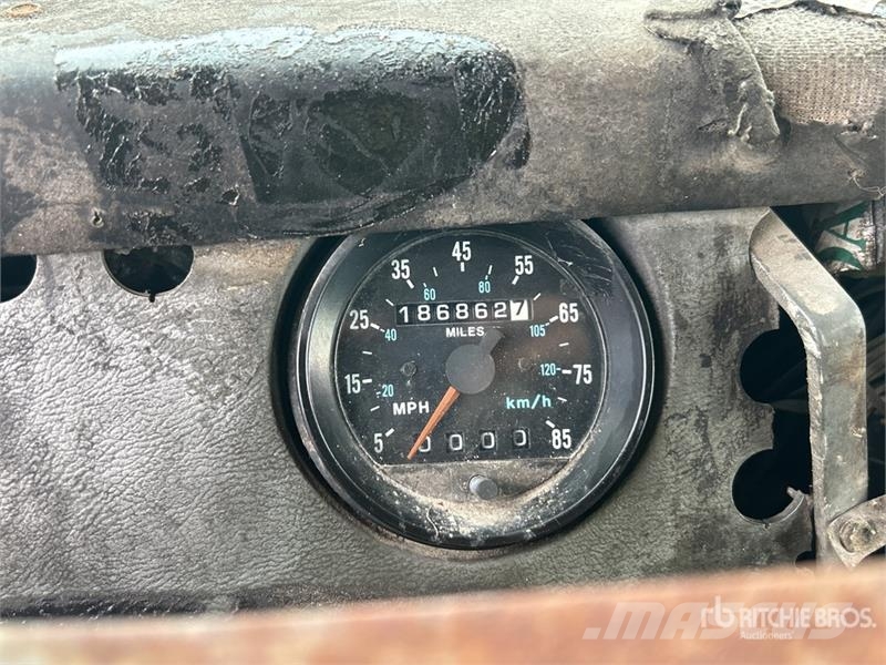 Mack 16000 5825 lb Knuckle Boom on Mack RB600 6x4 Boom Kraanaga veokid