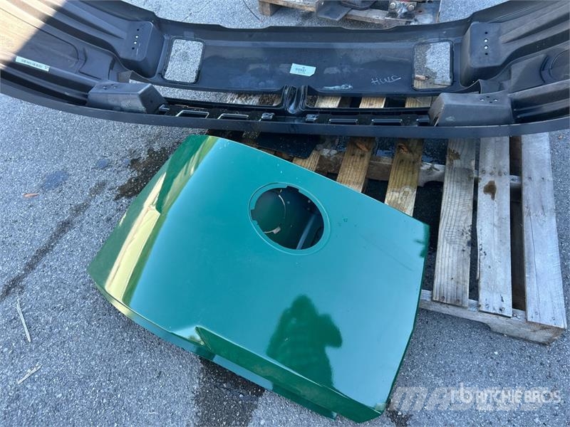 Mack 25137088 Mack CX/CH Bumper (Unused) Muut