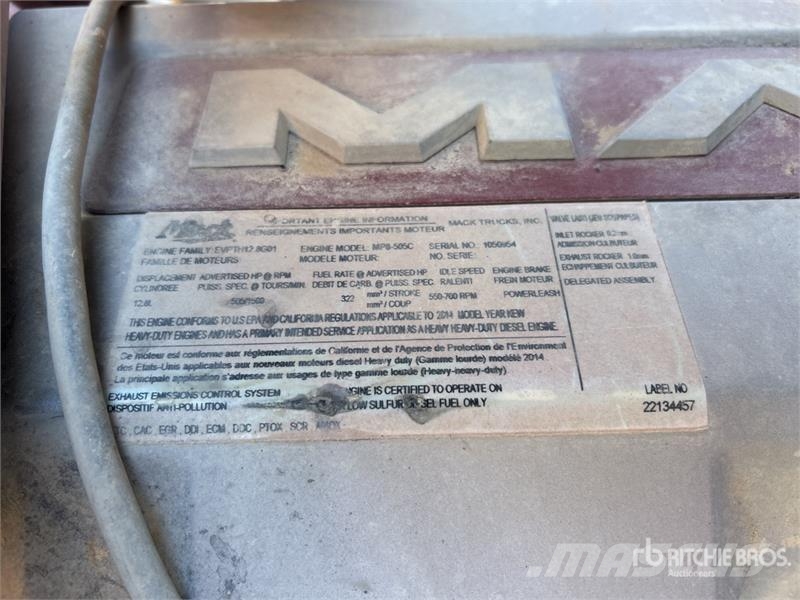 Mack 6x4 T/A Day Cab Truck Tractor Vilcēji