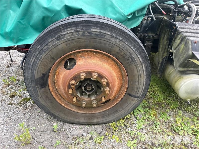 Mack 6x4 T/A Day Cab Truck Tractor (Inoperable) Naudoti vilkikai