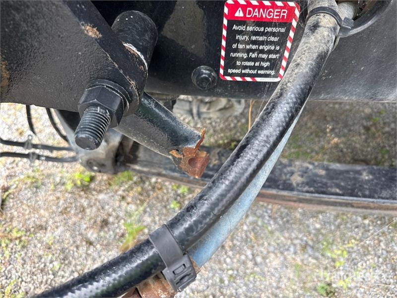 Mack AN64T 6x4 T/A Sleeper Truck Tractor (Inoperable) Naudoti vilkikai