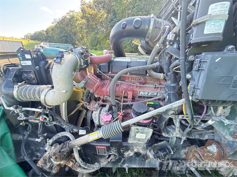 Mack Anthem 6x4 T/A Day Cab Truck Tractor (Inoperable) Prime Movers
