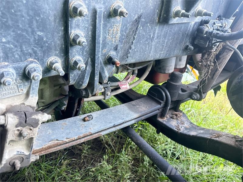 Mack Anthem 6x4 T/A Day Cab Truck Tractor (Inoperable) Vetopöytäautot