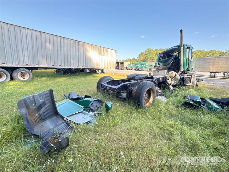 Mack Anthem 6x4 T/A Day Cab Truck Tractor (Inoperable) Prime Movers