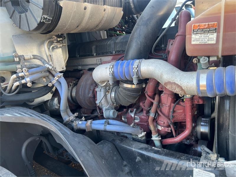 Mack Anthem 6x4 T/A Sleeper Truck Tractor Vilcēji