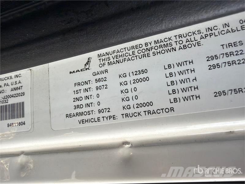 Mack Anthem 6x4 T/A Sleeper Truck Tractor Tracteur routier