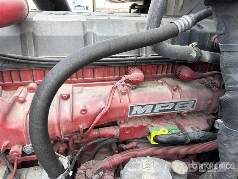 Mack Anthem 6x4 T/A Sleeper Truck Tractor Tracteur routier