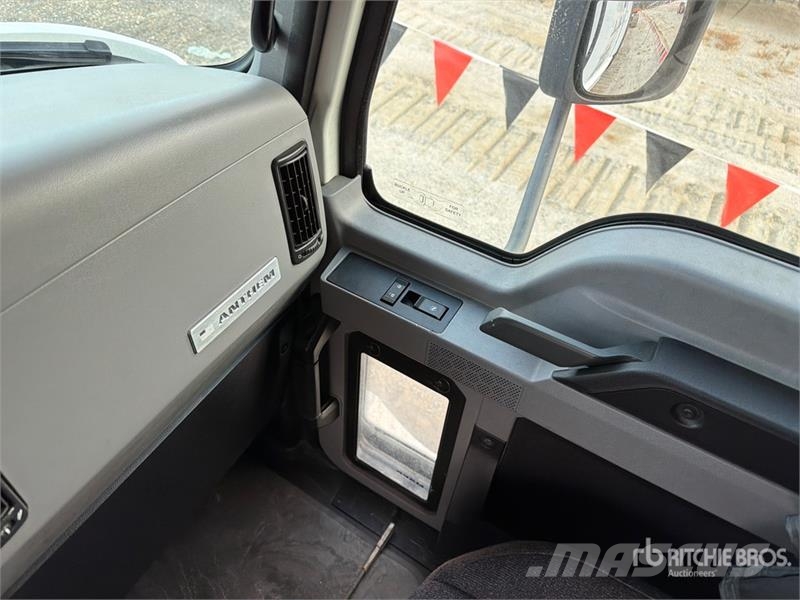 Mack Anthem 6x4 T/A Sleeper Truck Tractor Tracteur routier