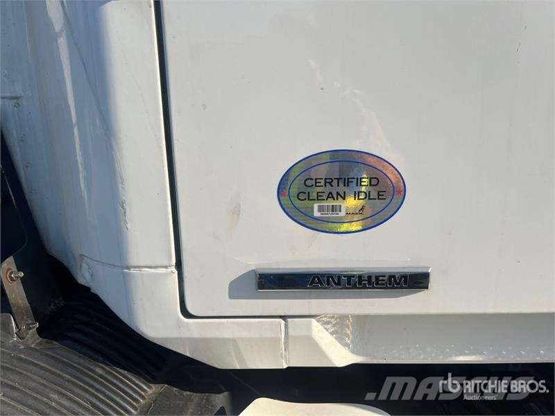 Mack Anthem 6x4 T/A Sleeper Truck Tractor Vilcēji