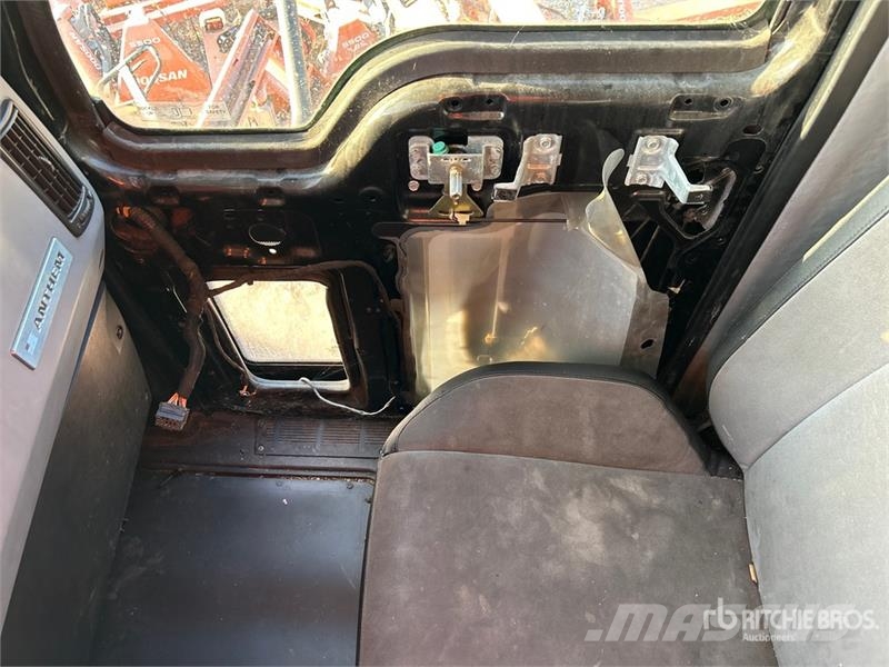 Mack Anthem 6x4 T/A Sleeper Truck Tractor 曳引機組件