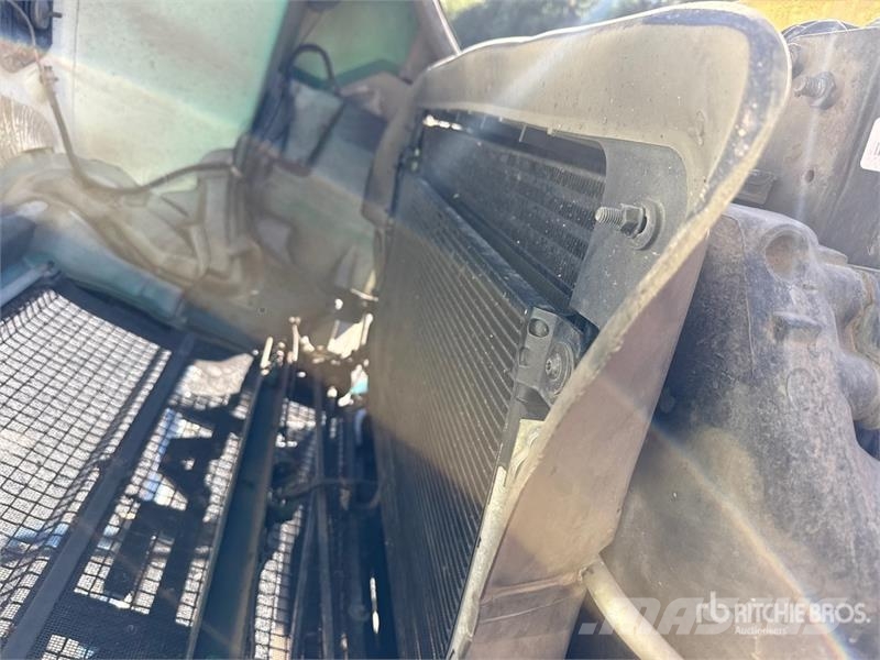 Mack Anthem AN64T 6x4 T/A Day Cab Truck Tractor وحدات الجر