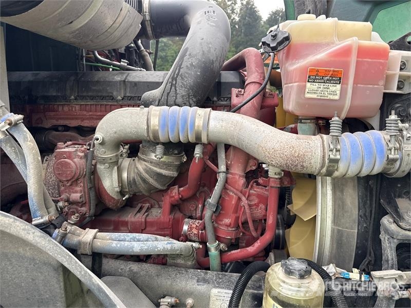 Mack Anthem AN64T 6x4 T/A Day Cab Truck Tractor Vilcēji