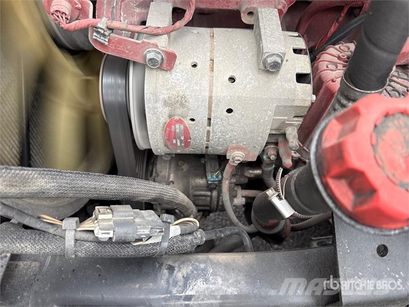 Mack Anthem AN64T 6x4 T/A Sleeper Truck Tractor وحدات الجر