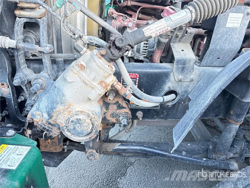 Mack Anthem AN64T 6x4 T/A Day Cab Truck Tractor وحدات الجر
