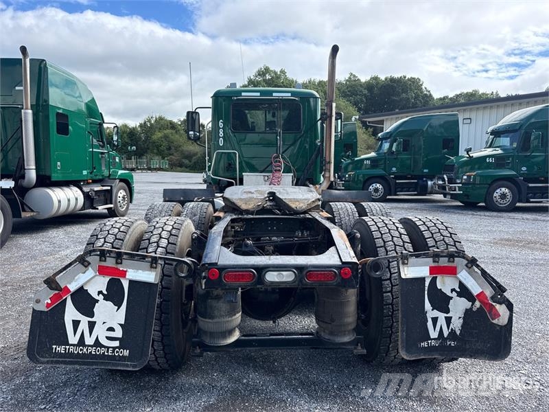 Mack Anthem AN64T 6x4 T/A Day Cab Truck Tractor Tracteur routier