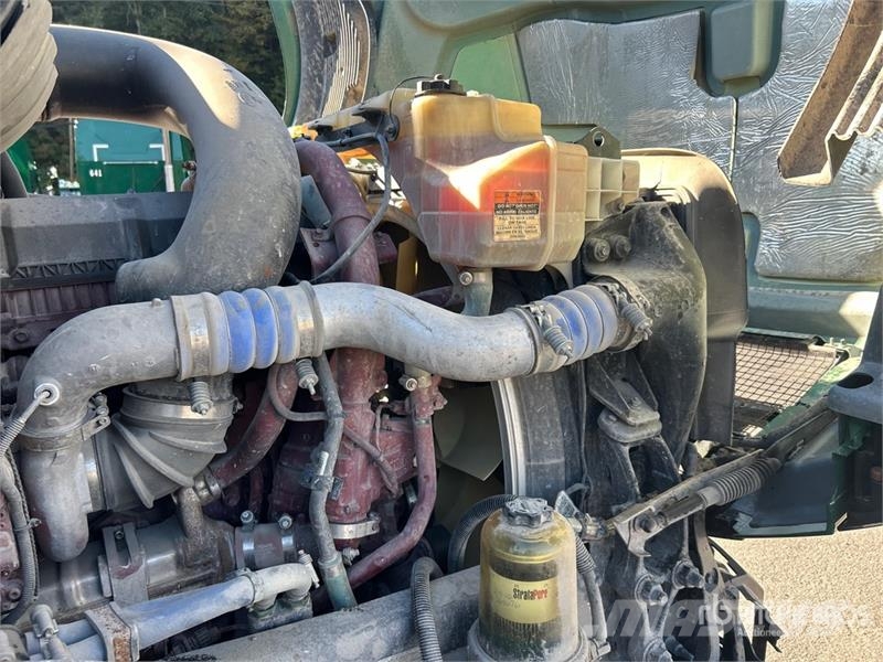Mack Anthem AN64T 6x4 T/A Day Cab Truck Tractor (Inoper Tegljači
