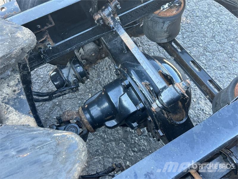Mack Anthem AN64T 6x4 T/A Sleeper Truck Tractor Sattelzugmaschinen