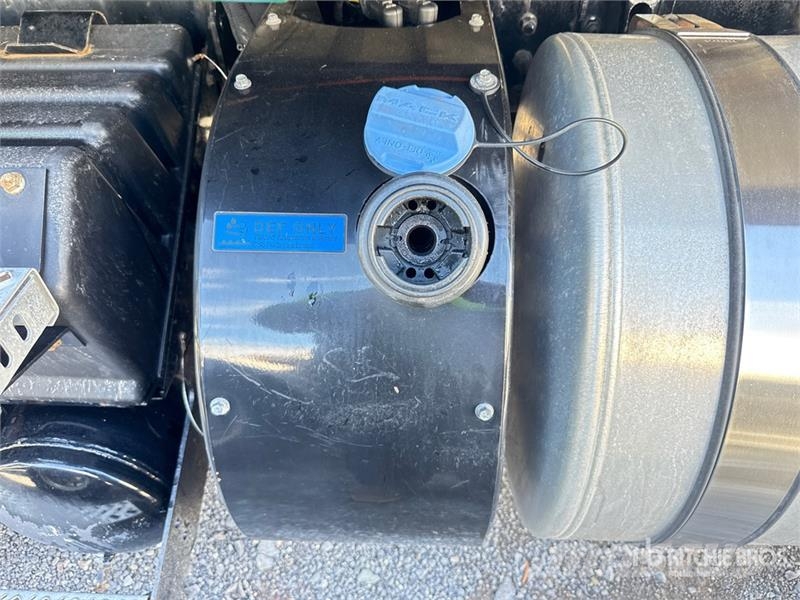 Mack Anthem AN64T 6x4 T/A Sleeper Truck Tractor وحدات الجر