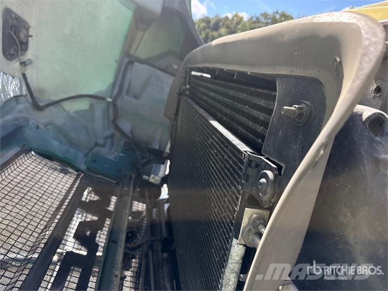 Mack Anthem AN64T 6x4 T/A Sleeper Truck Tractor وحدات الجر
