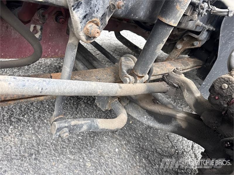 Mack Anthem AN64T 6x4 T/A Sleeper Truck Tractor Ťahače