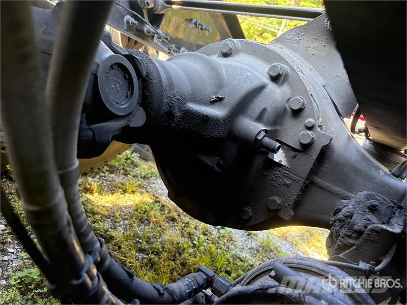 Mack Anthem AN64T 6x4 T/A Sleeper Truck Tractor Tracteur routier