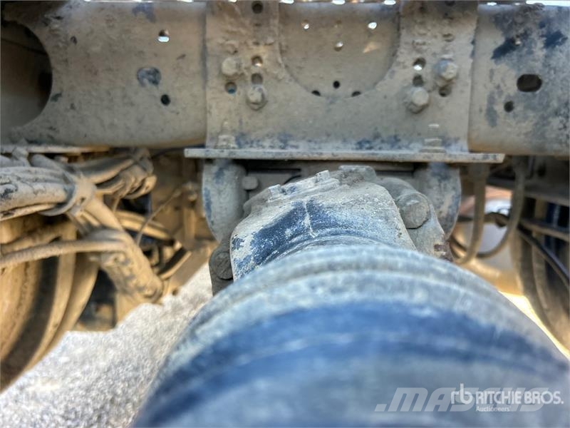 Mack Anthem AN64T 6x4 T/A Day Cab Truck Tractor Motrici e Trattori Stradali