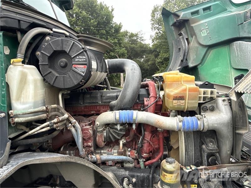 Mack Anthem AN64T 6x4 T/A Sleeper Truck Tractor Tractor Units