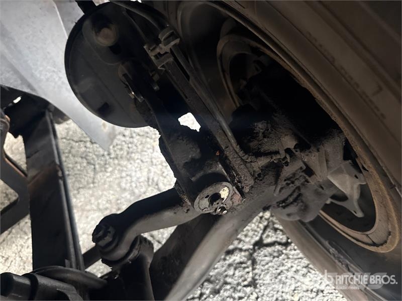 Mack Anthem AN64T 6x4 T/A Sleeper Truck Tractor وحدات الجر