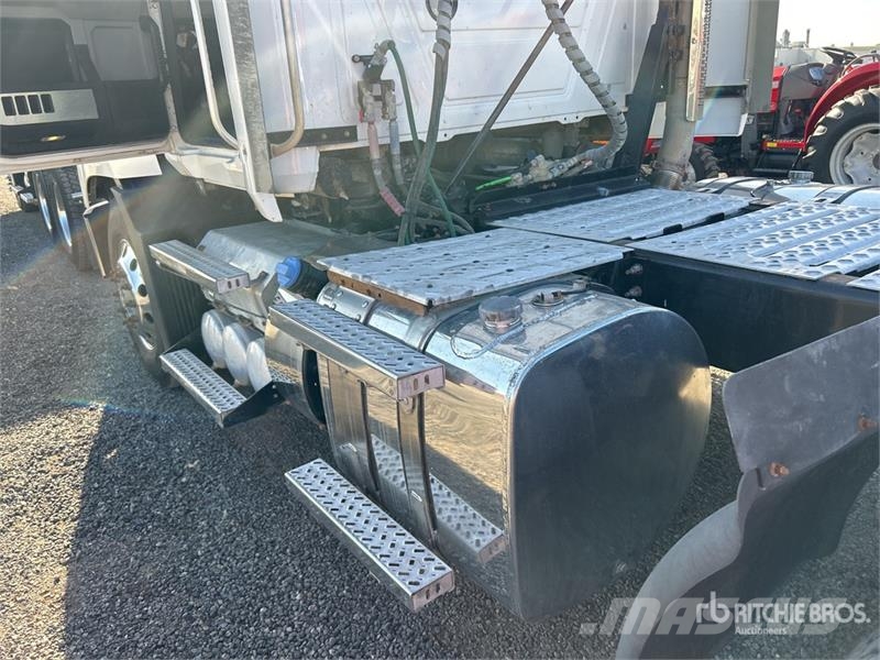 Mack Anthem AN64T 6x4 T/A Day Cab Truck Tractor Motrici e Trattori Stradali