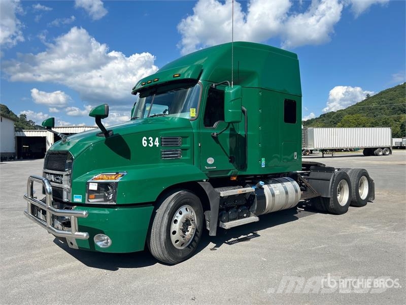 Mack Anthem AN64T 6x4 T/A Sleeper Truck Tractor Sattelzugmaschinen
