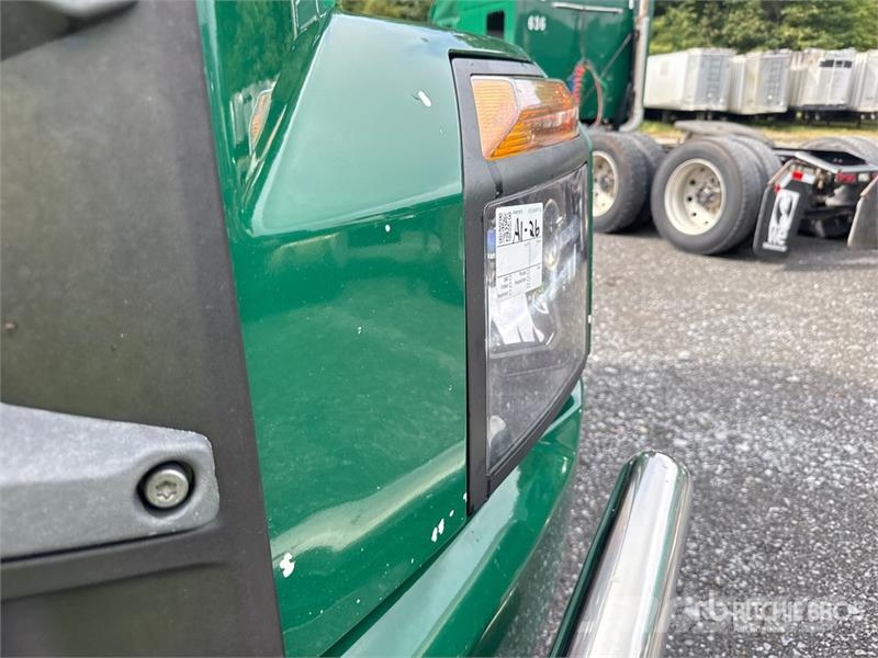 Mack Anthem AN64T 6x4 T/A Day Cab Truck Tractor Sadulveokid