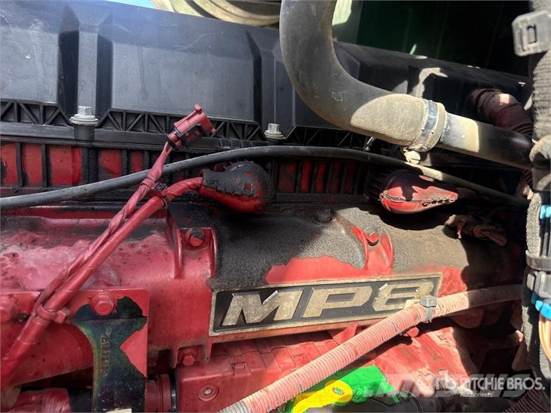 Mack Anthem AN64T 6x4 T/A Day Cab Truck Tractor Tracteur routier