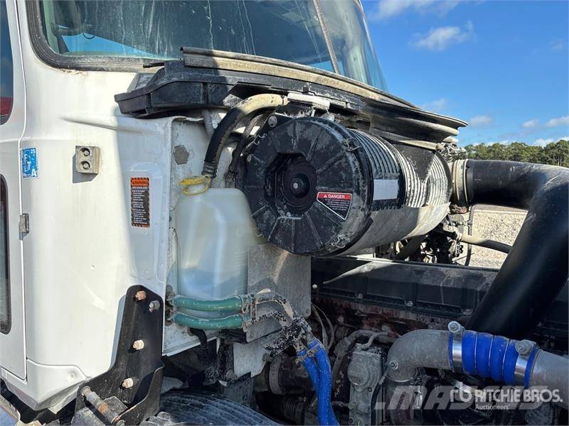 Mack Anthem AN64T 6x4 T/A Day Cab Truck Tractor Motrici e Trattori Stradali
