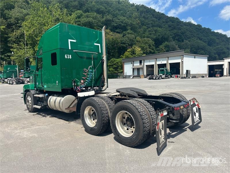 Mack Anthem AN64T 6x4 T/A Sleeper Truck Tractor Седельные тягачи