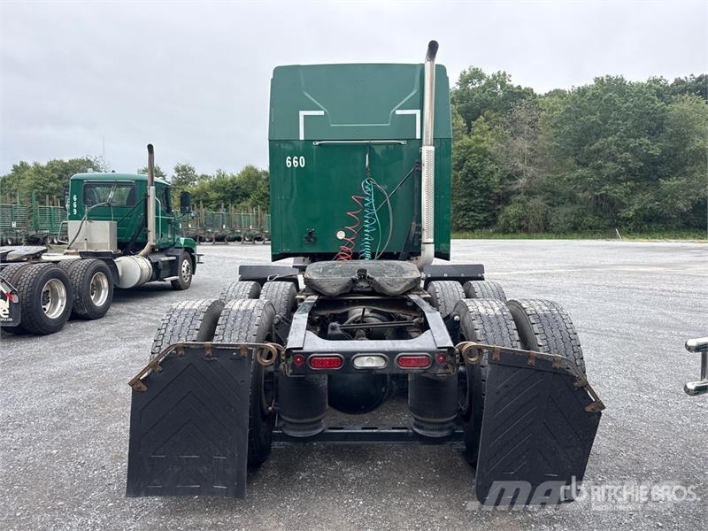 Mack Anthem AN64T 6x4 T/A Sleeper Truck Tractor Vlačilci
