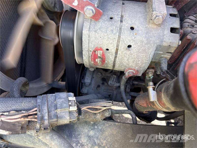 Mack Anthem AN64T 6x4 T/A Sleeper Truck Tractor وحدات الجر