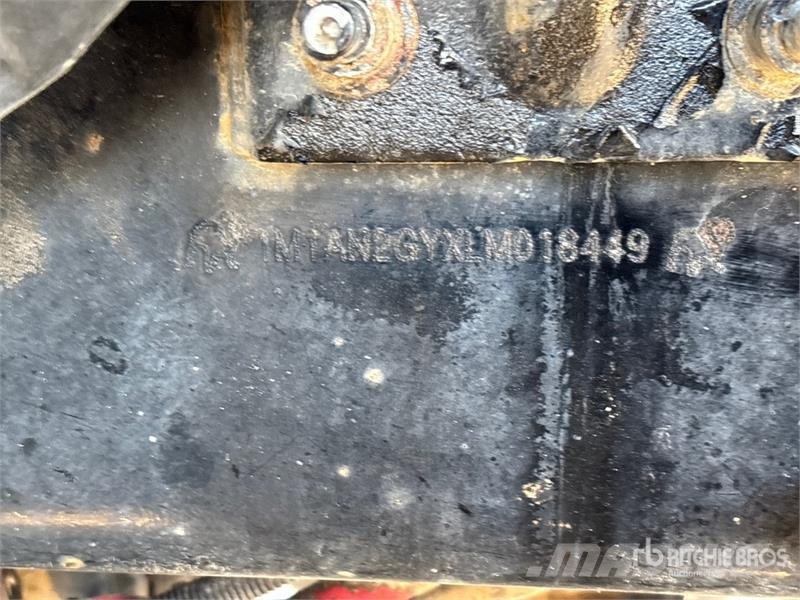 Mack Anthem AN64T 6x4 T/A Day Cab Truck Tractor Motrici e Trattori Stradali