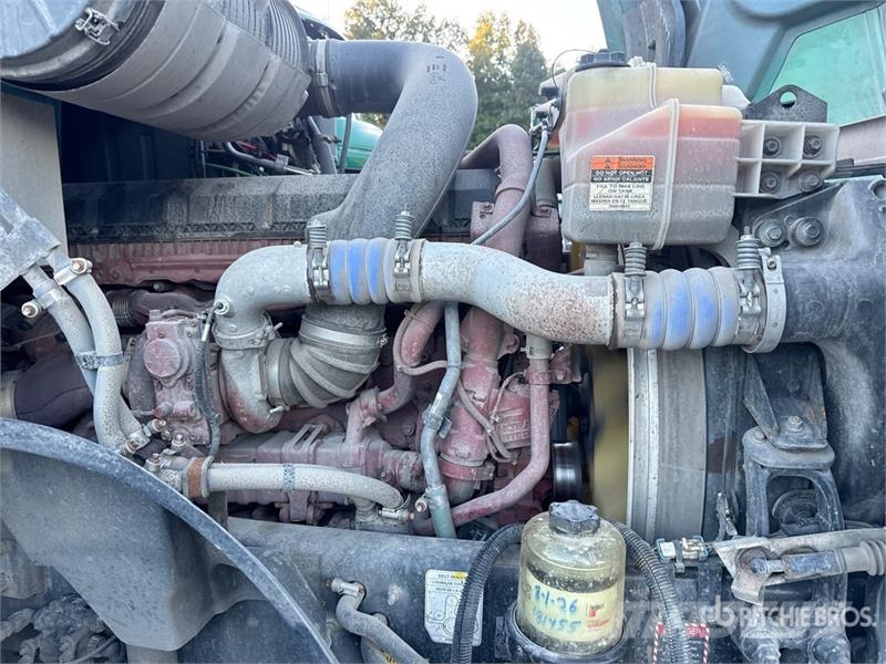 Mack Anthem AN64T 6x4 T/A Day Cab Truck Tractor وحدات الجر