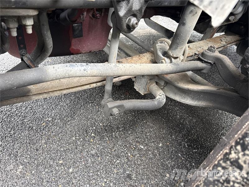Mack Anthem AN64T 6x4 T/A Sleeper Truck Tractor وحدات الجر