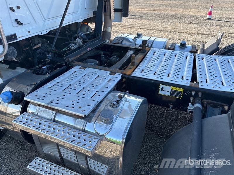 Mack Anthem AN64T 6x4 T/A Day Cab Truck Tractor Motrici e Trattori Stradali