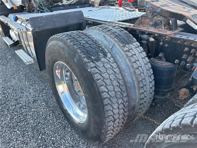 Mack Anthem AN64T 6x4 T/A Day Cab Truck Tractor Motrici e Trattori Stradali
