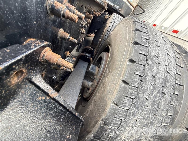 Mack Anthem AN64T 6x4 T/A Sleeper Truck Tractor وحدات الجر
