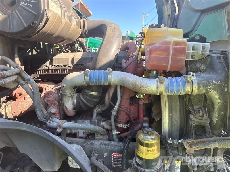 Mack Anthem AN64T 6x4 T/A Sleeper Truck Tractor Tracteur routier