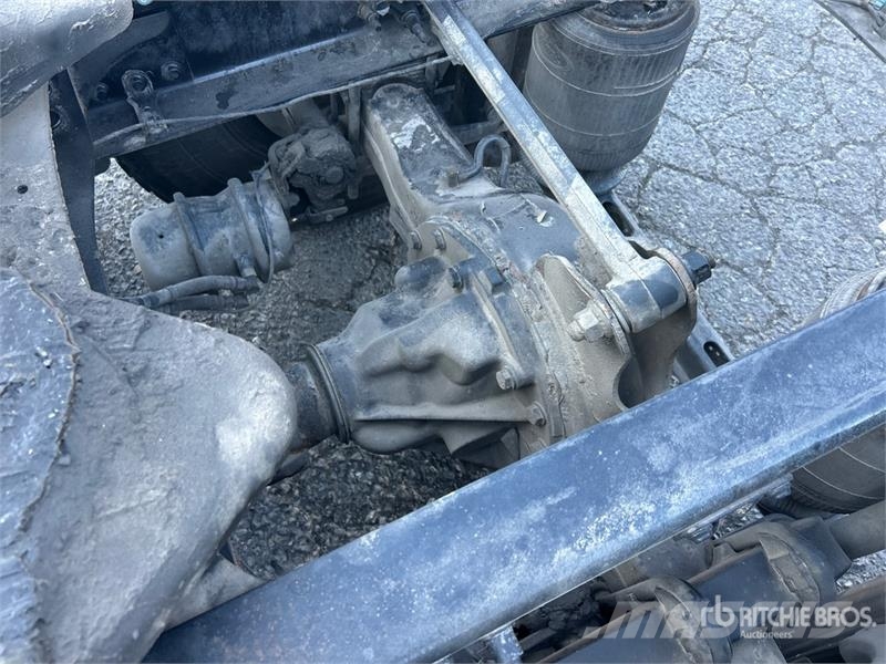 Mack Anthem AN64T 6x4 T/A Sleeper Truck Tractor Sattelzugmaschinen