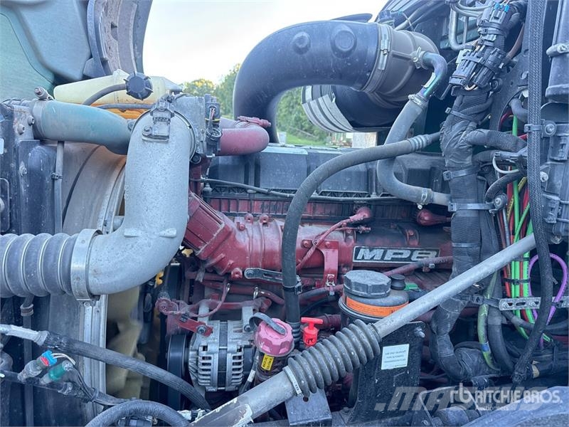 Mack Anthem AN64T 6x4 T/A Day Cab Truck Tractor وحدات الجر