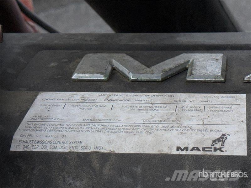 Mack Anthem AN64T 6x4 T/A Sleeper Truck Tractor وحدات الجر