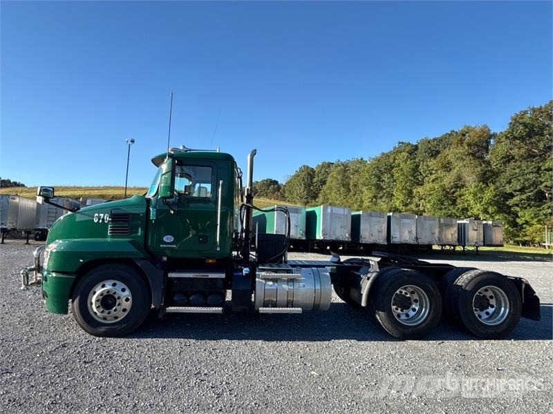 Mack Anthem AN64T 6x4 T/A Day Cab Truck Tractor Truck Tractor Units
