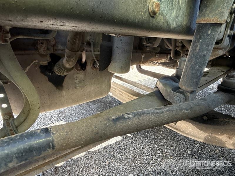 Mack Anthem AN64T 6x4 T/A Sleeper Truck Tractor وحدات الجر